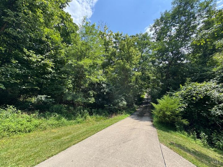 Property Photo: 3987 Ebenezer Road OH 45248