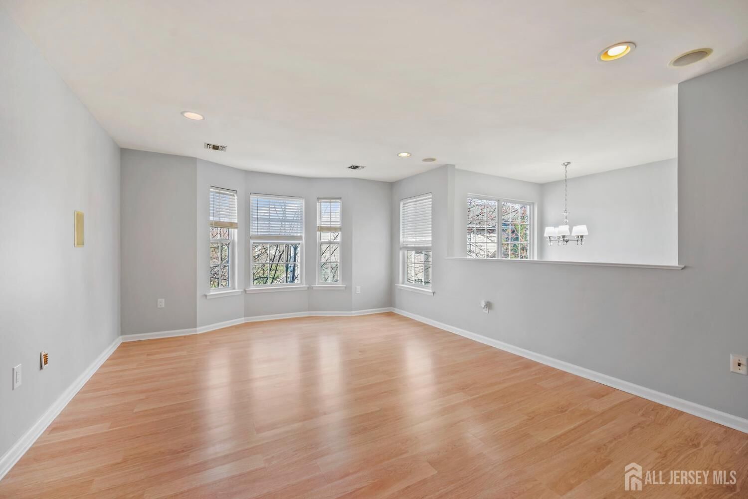 Property Photo: 189 Sunshine Drive NJ 08854