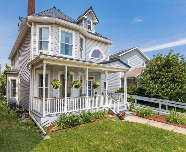 Property Photo:  142 E Main Street  OH 43055 