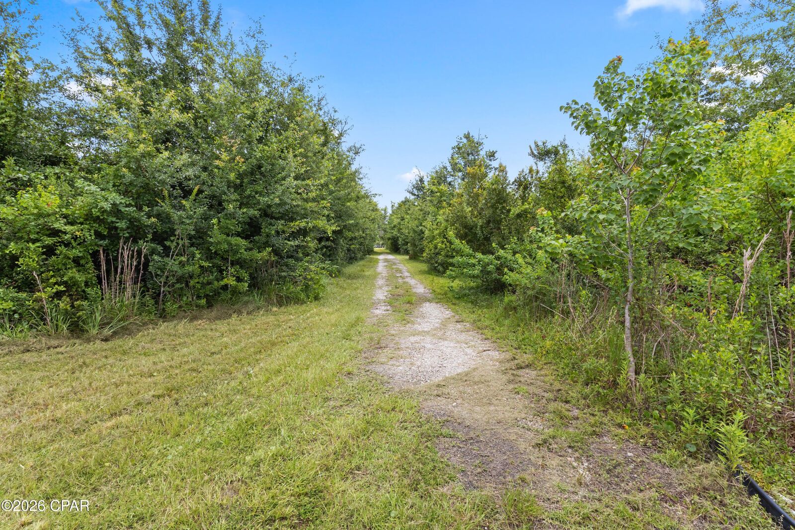 Property Photo: 4527 Hilltop Lane FL 32405