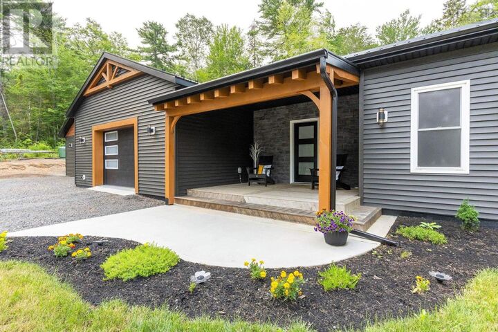 Property Photo: 6718 Highway 1 NS B4R 1B7