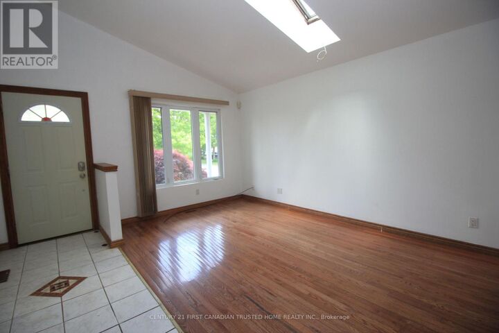 Property Photo: 176 Oldham Street ON N5E 5E2