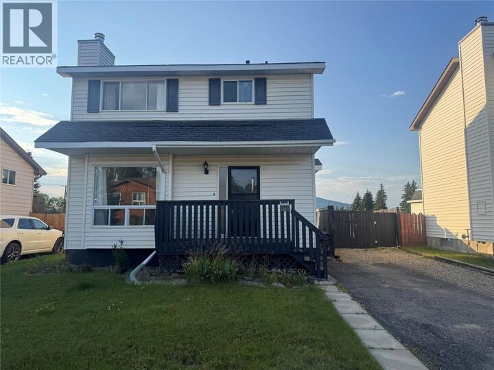 175 Valleyview Crescent — photo 1