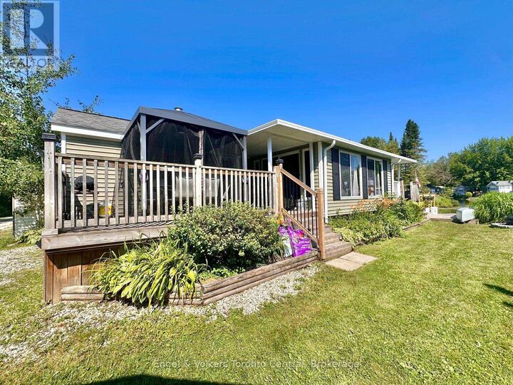Property Photo: 7489 Sideroad 5 East T113 ON N0G 2L0