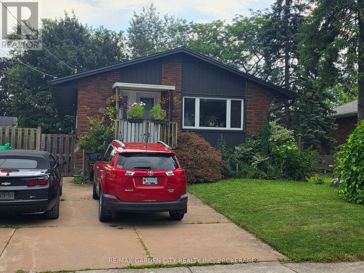 Property Photo:  49 Ursula Avenue  ON L2T 1T2 