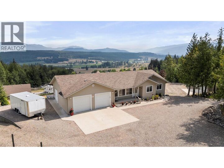 1406 Huckleberry Drive — photo 1