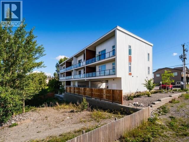 202-20 Wann Road — photo 1