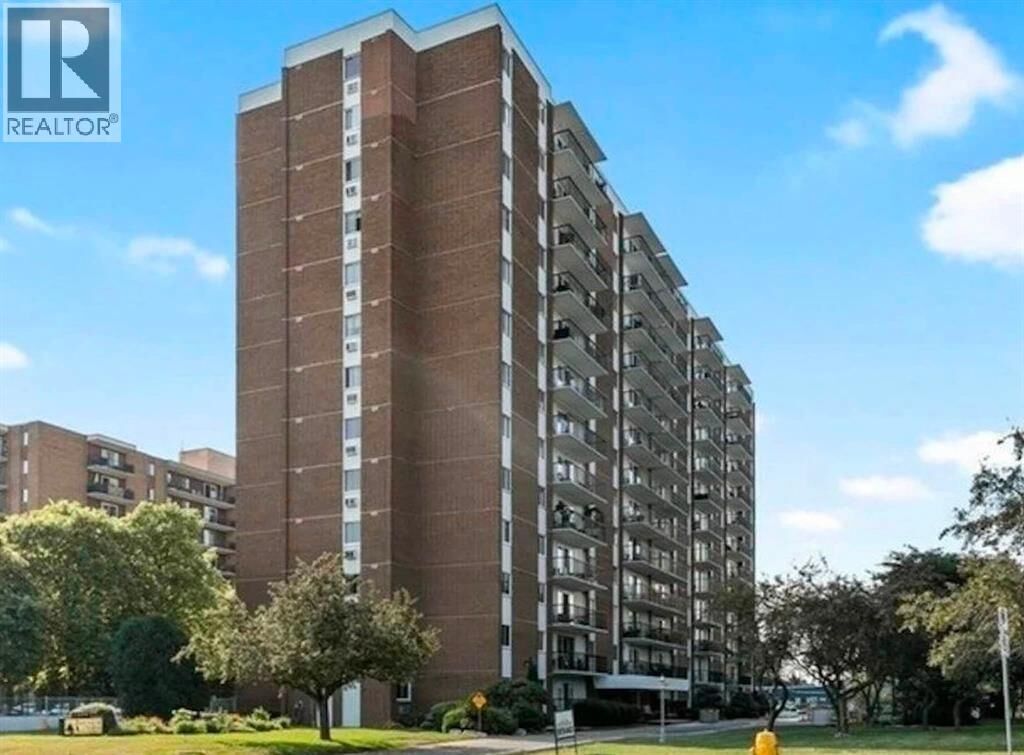 Property Photo: 8591 Riverside Drive East 709 ON N8S 1G3