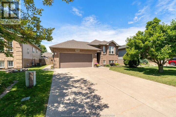Property Photo: 3883 Aristotle Crescent ON N9G 2N9