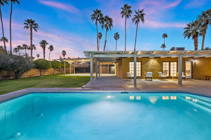 Property Photo:  971 E San Lucas Road  CA 92264 