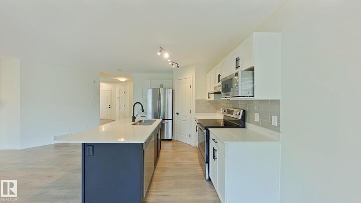 Property Photo: 524 90 Street SW AB T6X 1C1