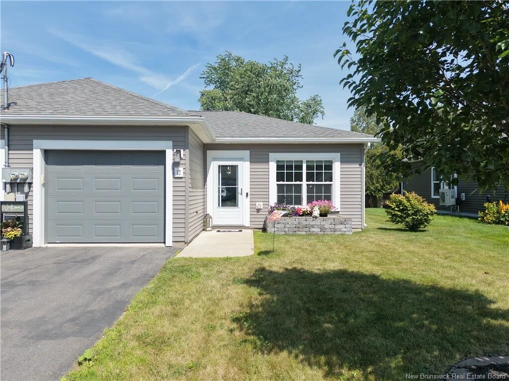 Property Photo:  17 Parkview Lane  NB E4E 0J8 