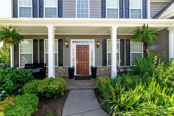 Property Photo: 2445 Fisk Falls Drive GA 30517