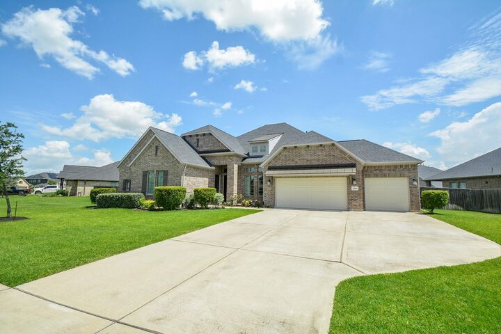 Property Photo: 29010 Stratwood Bend Lane TX 77494