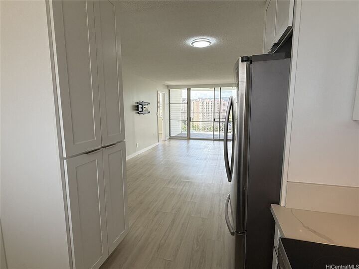 Property Photo: 2920 Ala Ilima Street 1606 HI 96818