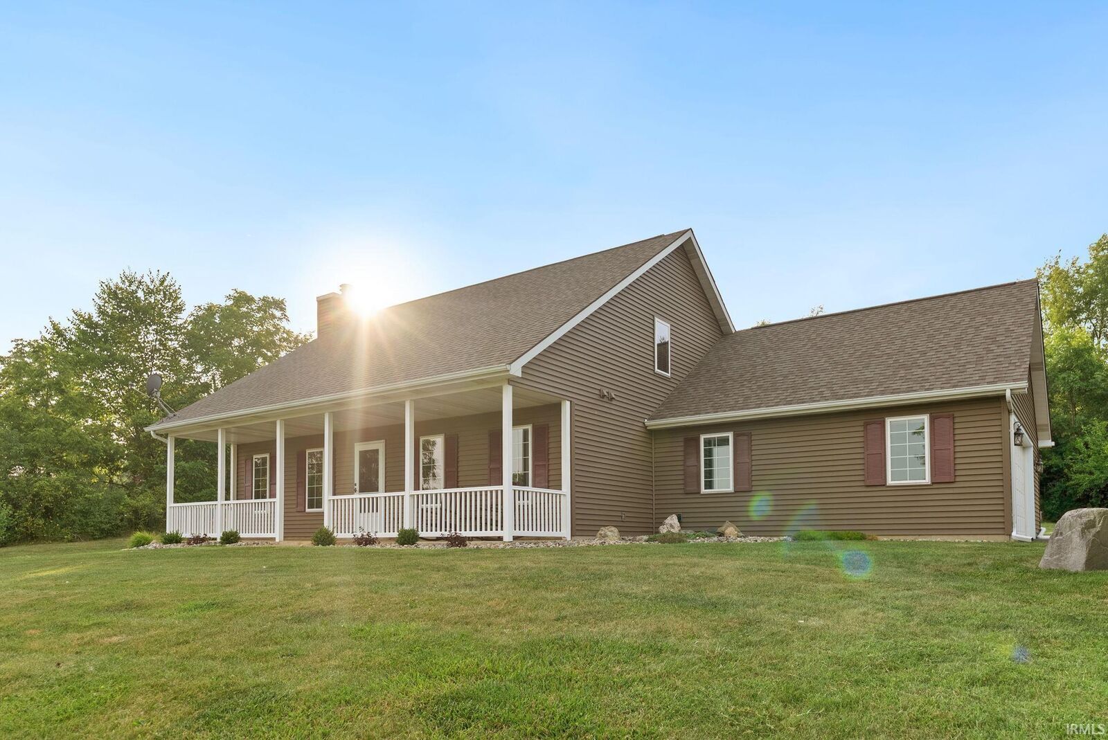 Property Photo: 17723 Auburn Road IN 46748