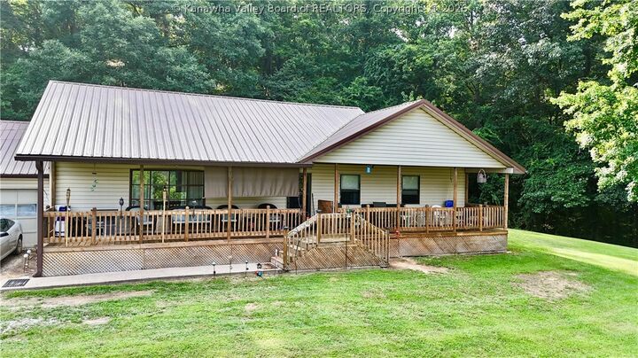 Property Photo:  638 Eagle Run Road  WV 25560 