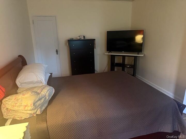 Property Photo:  101 Ellwood Avenue 1C  NY 10552 