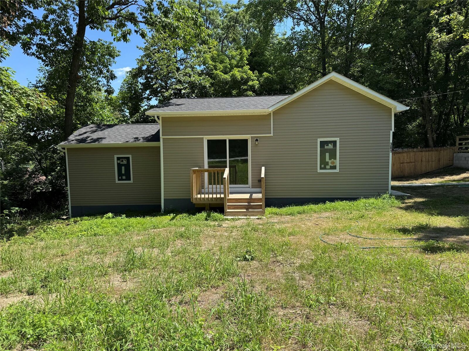 Property Photo:  381 Mountain Lodge Road  NY 10950 