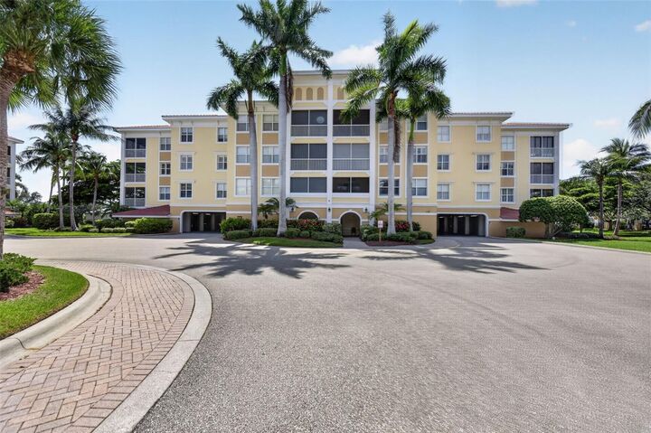 Property Photo:  255 W End Drive 4308  FL 33950 