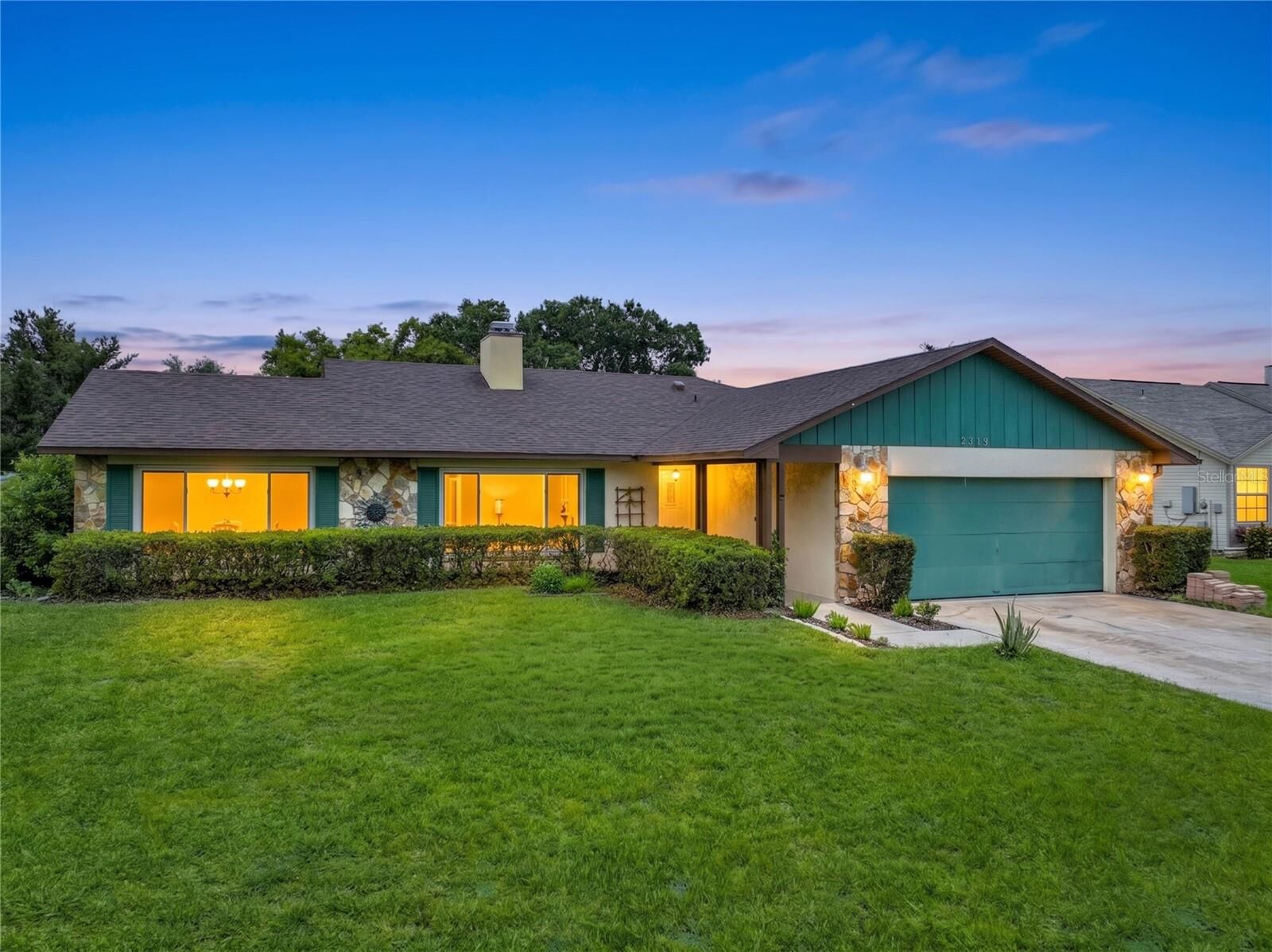 Property Photo:  9219 Sutter Court  FL 32825 