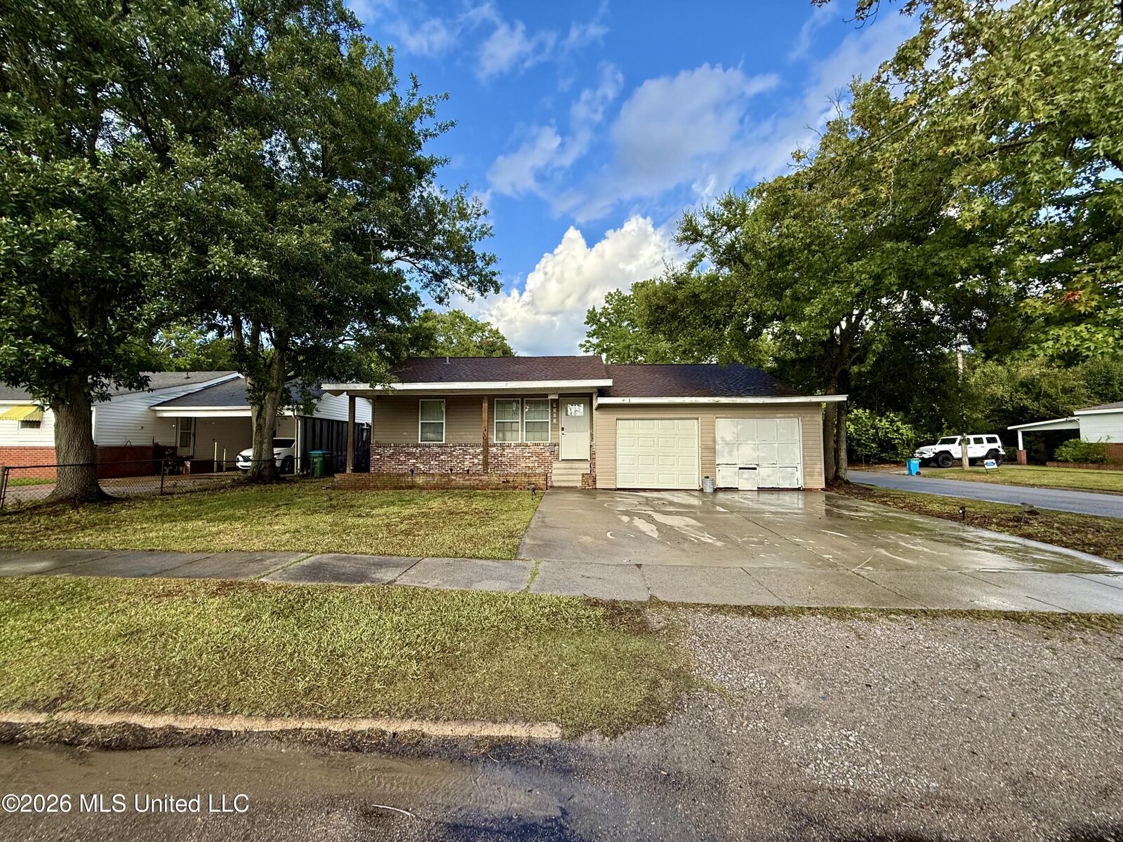 Property Photo:  2202 13th Street  MS 39567 