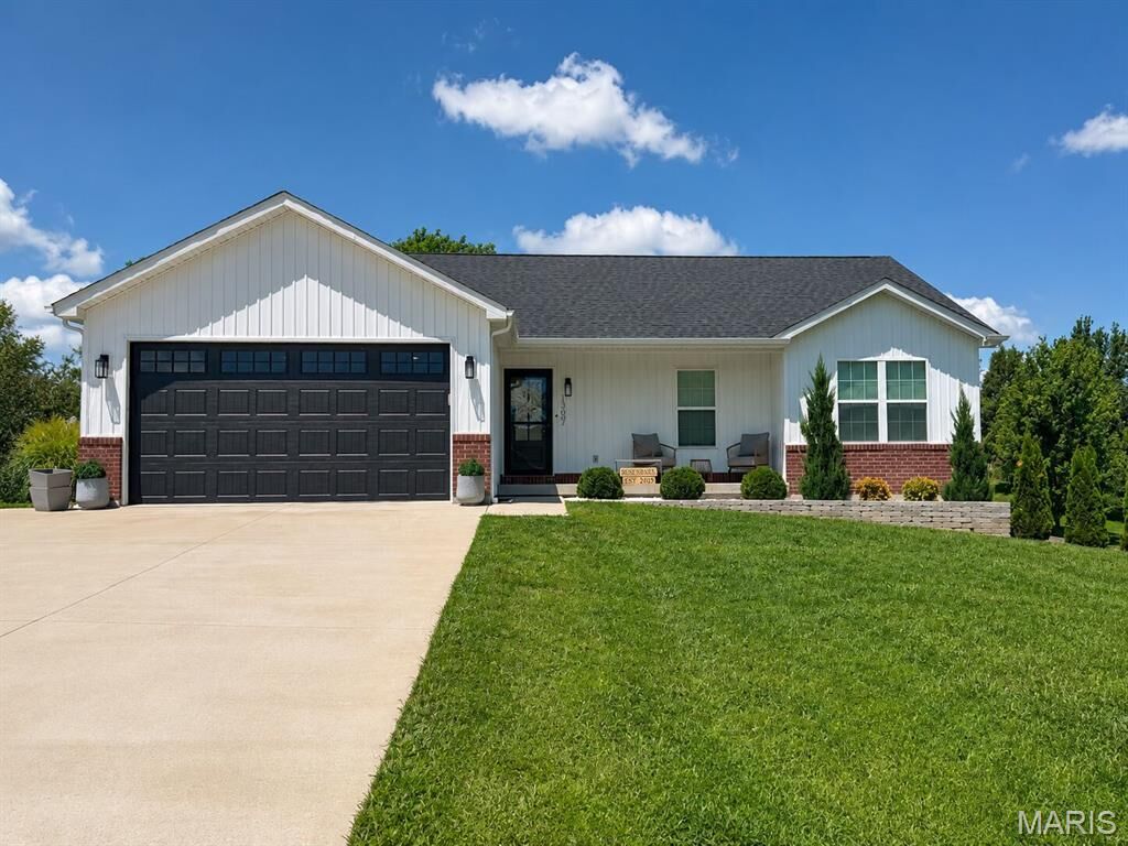 Property Photo:  1307 Sea Ray Court  MO 63640 