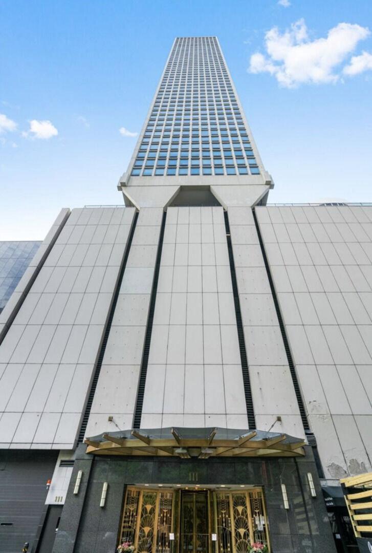 Property Photo: 111 E Chestnut Street 27E IL 60611