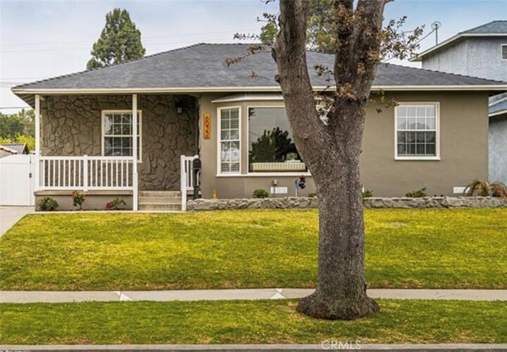 Property Photo:  6022 Sandwood  CA 90713 