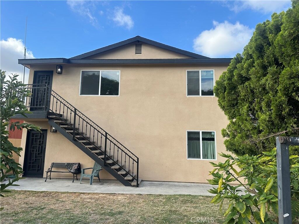 Property Photo: 5120 E 59th Place CA 90270
