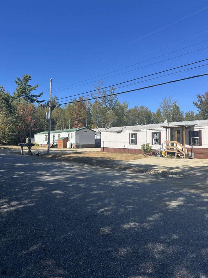 Property Photo: 85 Atlantic Highway ME 04605