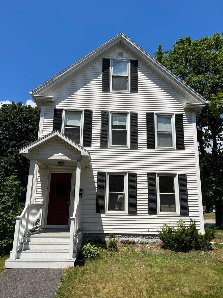 Property Photo: 1747 Forest Avenue ME 04103