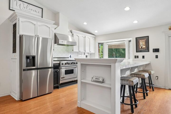 Property Photo: 9762 Parktree Way CA 95624