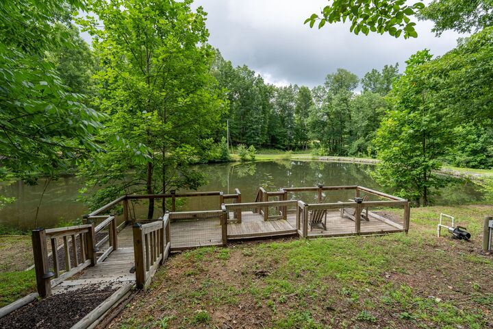 Property Photo: 1454 Cherokee Rd TN 38485