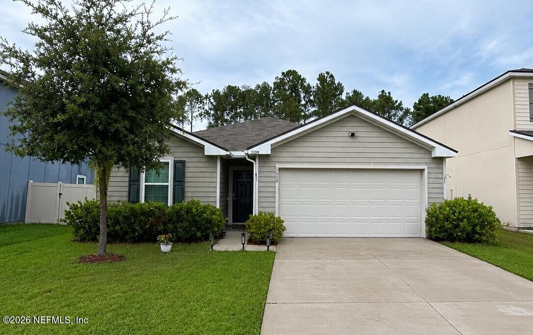 Property Photo: 3508 Lawton Place FL 32043