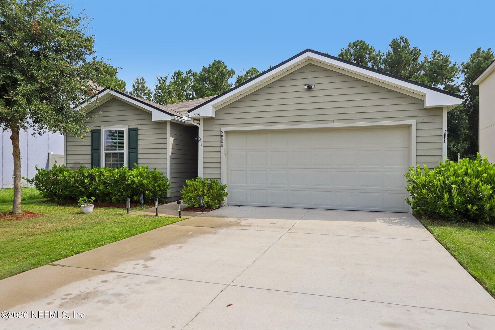 Property Photo: 3508 Lawton Place FL 32043