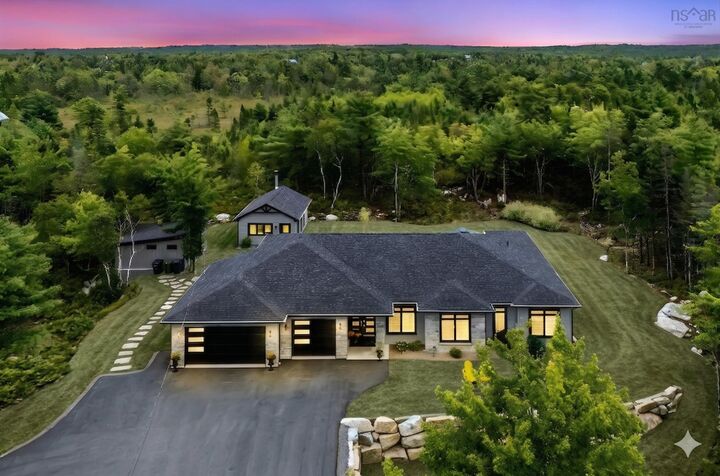 Property Photo: 10 Hawkins Drive NS B3Z 1B6