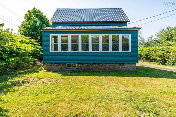 Property Photo:  69 Church Street  NS B0V 1A0 