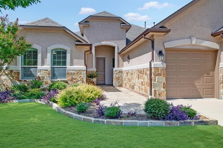 Property Photo:  12004 Pepperidge Avenue  TX 76207 