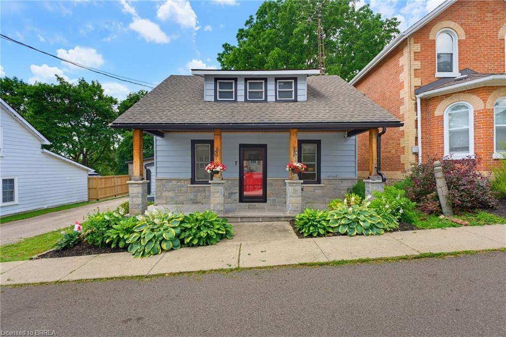 Property Photo: 7 Lorimer Street ON N0E 1N0