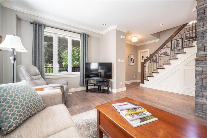 Property Photo: 40 Moore Avenue ON N2H 3S1