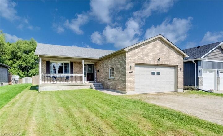 Property Photo: 44 Geddes Street W ON N0G 1M0