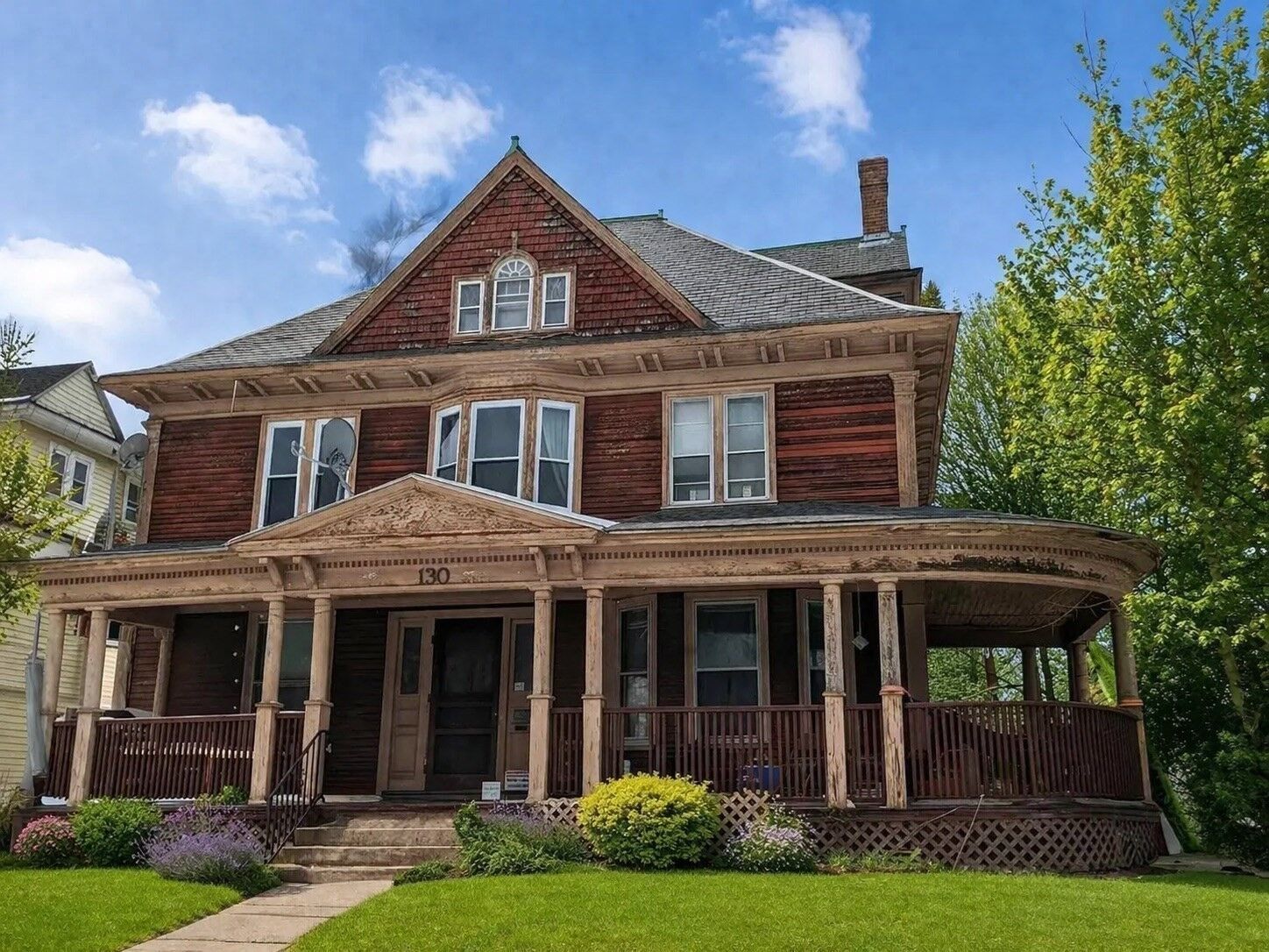 Property Photo:  130 Vernon Street 2  MA 01610 