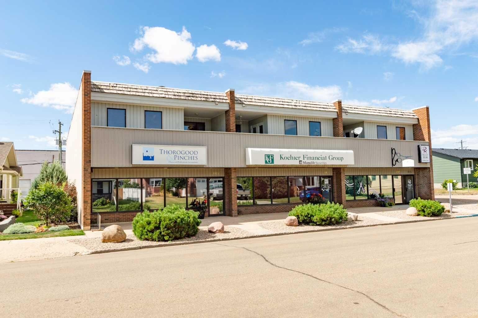 Property Photo: 4814A 49 Street 204 AB T0C 2L2