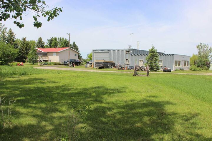 Property Photo: 61048 Hwy 844 AB T0K 2S0