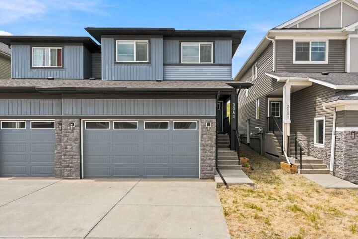 Property Photo: 3085 Key Drive SW AB T4B 5T1