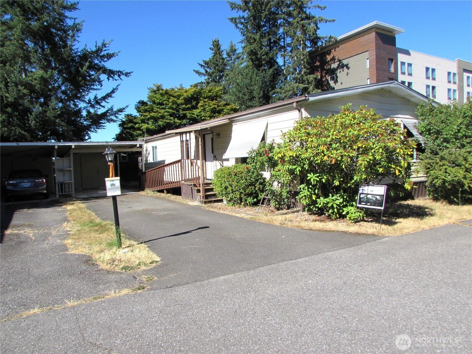 Property Photo: 11424 36th Drive NE 97 WA 98271
