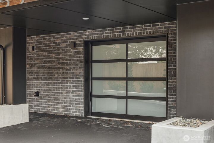 Property Photo: 614 5th Avenue S C108 WA 98020