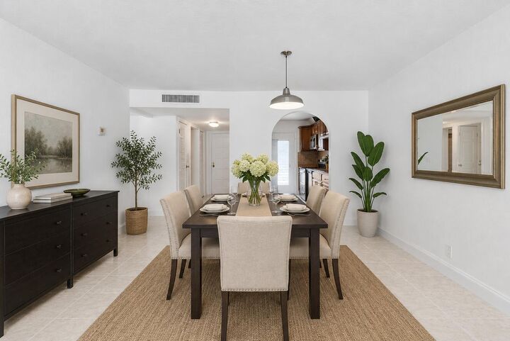 Property Photo:  6260 S Falls Cir Drive 110  FL 33319 