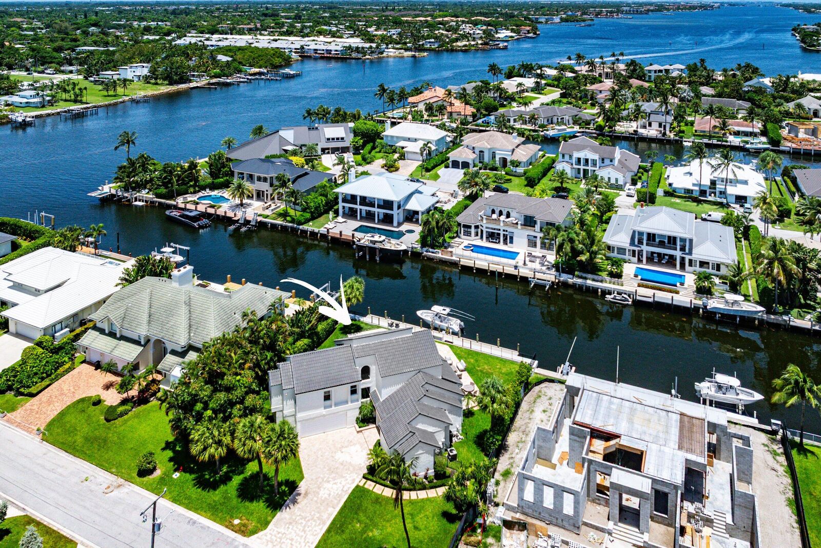 Property Photo:  12 Inlet Cay Drive  FL 33435 